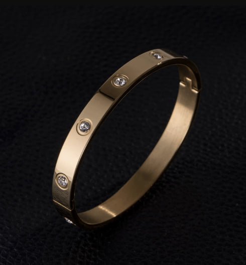 VVS Jewelry Fit For a King 3pc Gold Bangle Set
