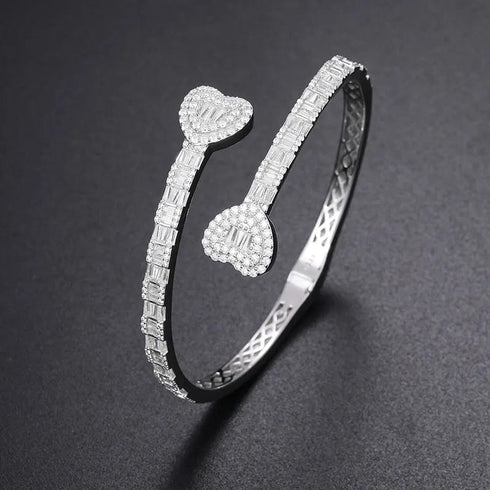 VVS Moissanite Heart Baguette S925 Sterling Silver Bangle