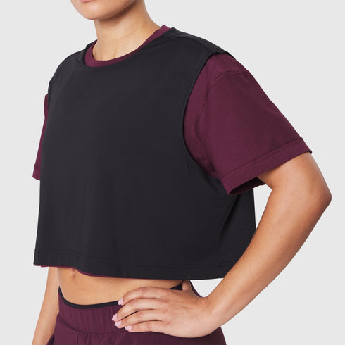W082. SUPIMA® Ice-Skin™ Reversible Crop Tee - Merlot/Black