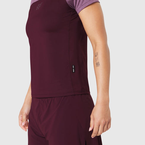 W086. AEROSILVER® UPF50+ Run Tee - Merlot