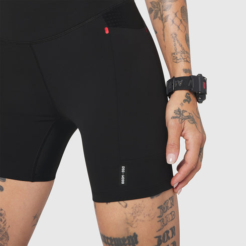 W099. LYCRA® ADAPTIV Hybrid Bike Short - Black