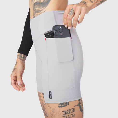 W099. LYCRA® ADAPTIV Hybrid Bike Short - Slate Grey