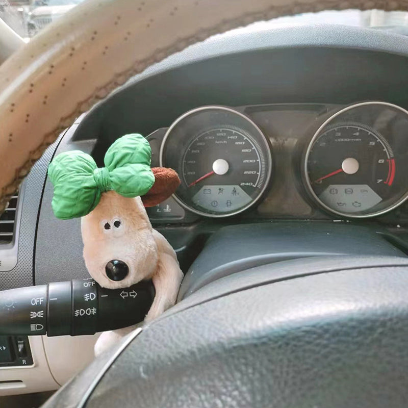 Schattige Decoratiehond Auto
