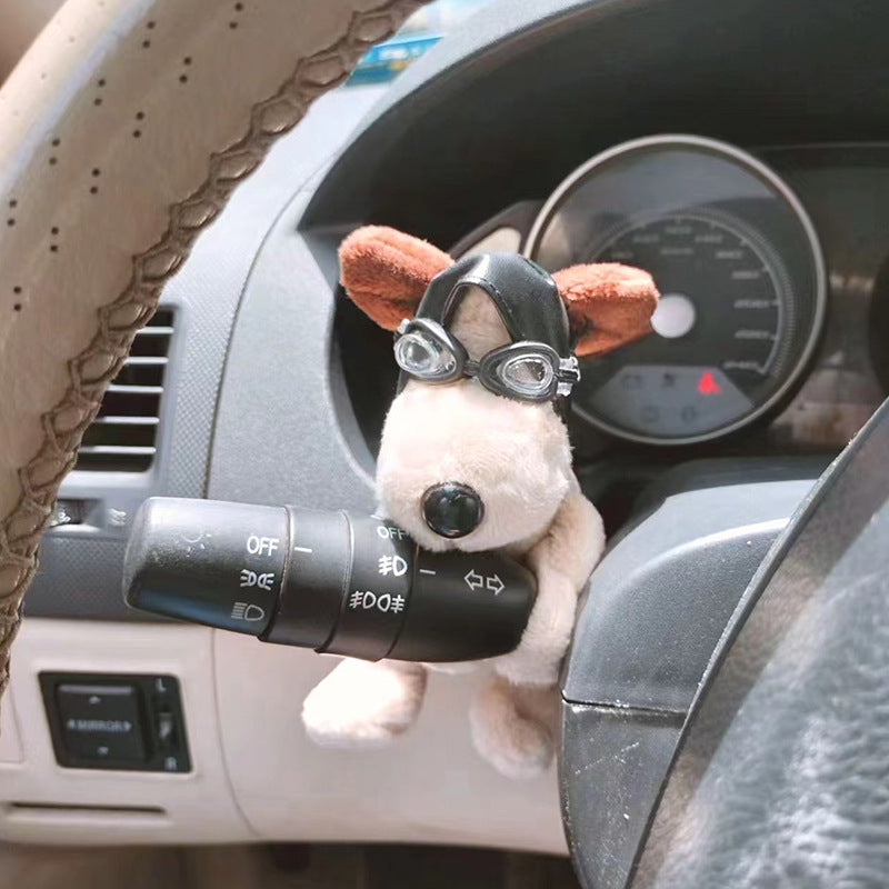 Schattige Decoratiehond Auto
